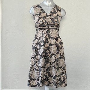 Black & Beige Floral Fit & Flare Dress w Pockets